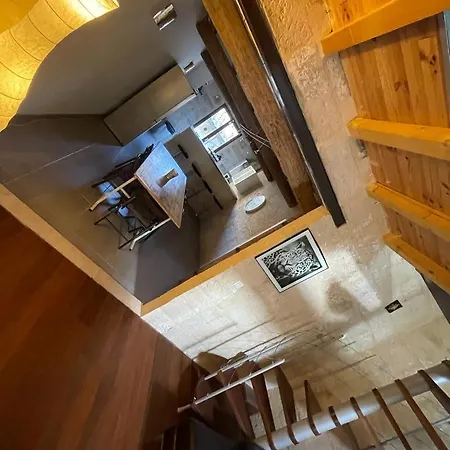 Duplex Atypique Calme Uzès